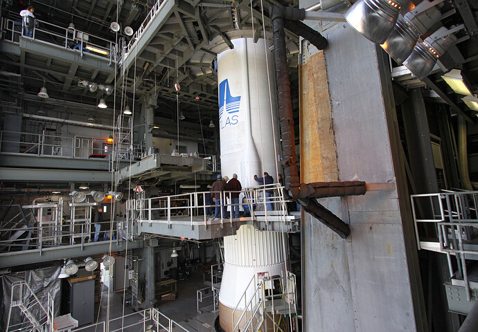 2009-6911-m.jpg