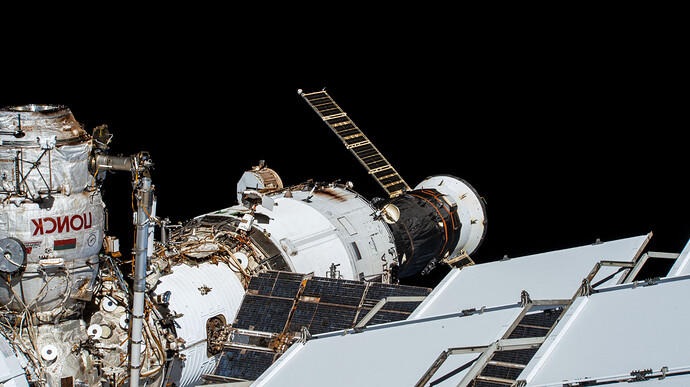 iss064e004312
