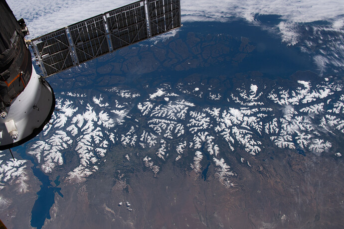 iss064e003738