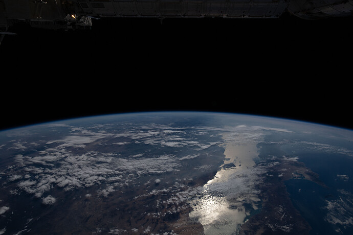 iss064e002894