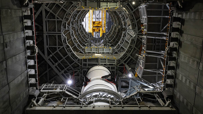 KSC-20260812-PH-CSH01-0032