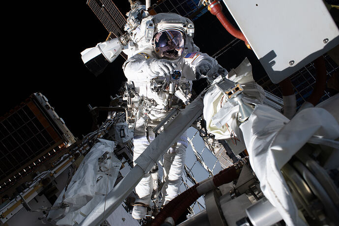 iss075e0011109