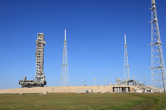 KSC-20260416-PH-KLS01_0094