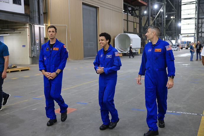 KSC-20260512-PH-KLS020041