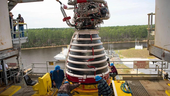 ar-l3harris-completes-assembly-of-rs-25-engine-for artemis-v-hero