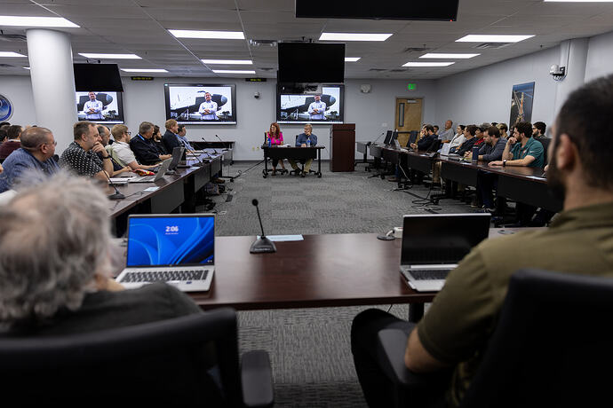 KSC-20251208-PH-AJN01_0044