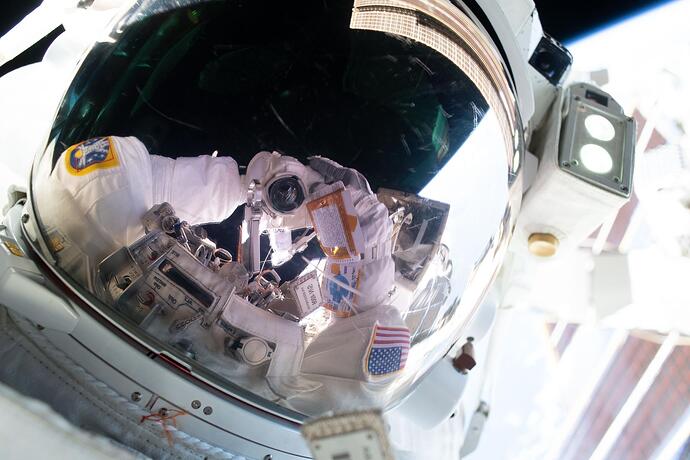 iss075e0068637~large