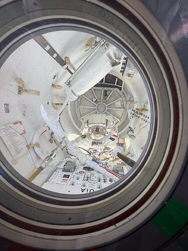 iss075e0047220~large