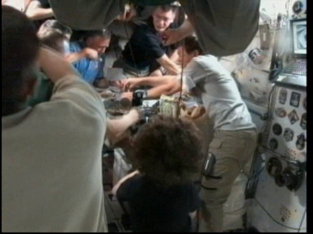 vlcsnap-2011-03-04-16h43m07s73.png